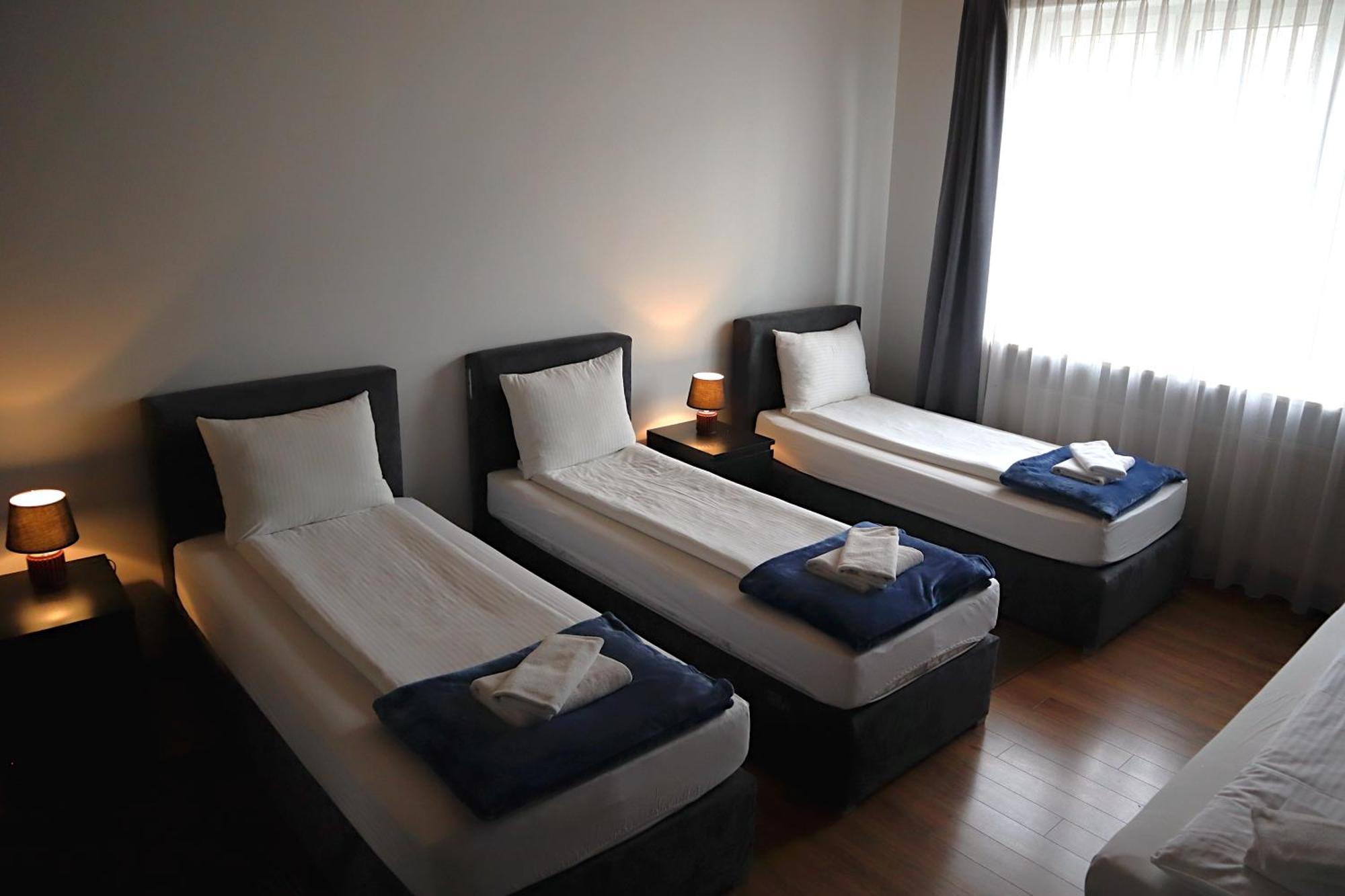 Deluxe Apartment