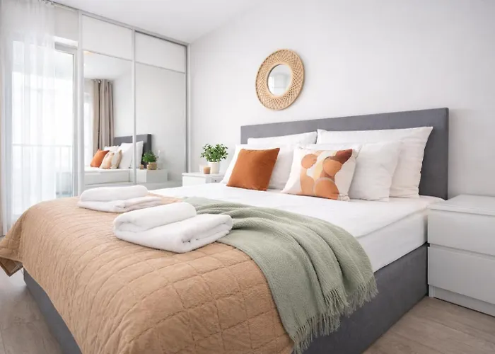 Inpoint Zablocie Modern Apartments For Work&Travel Self Check-In